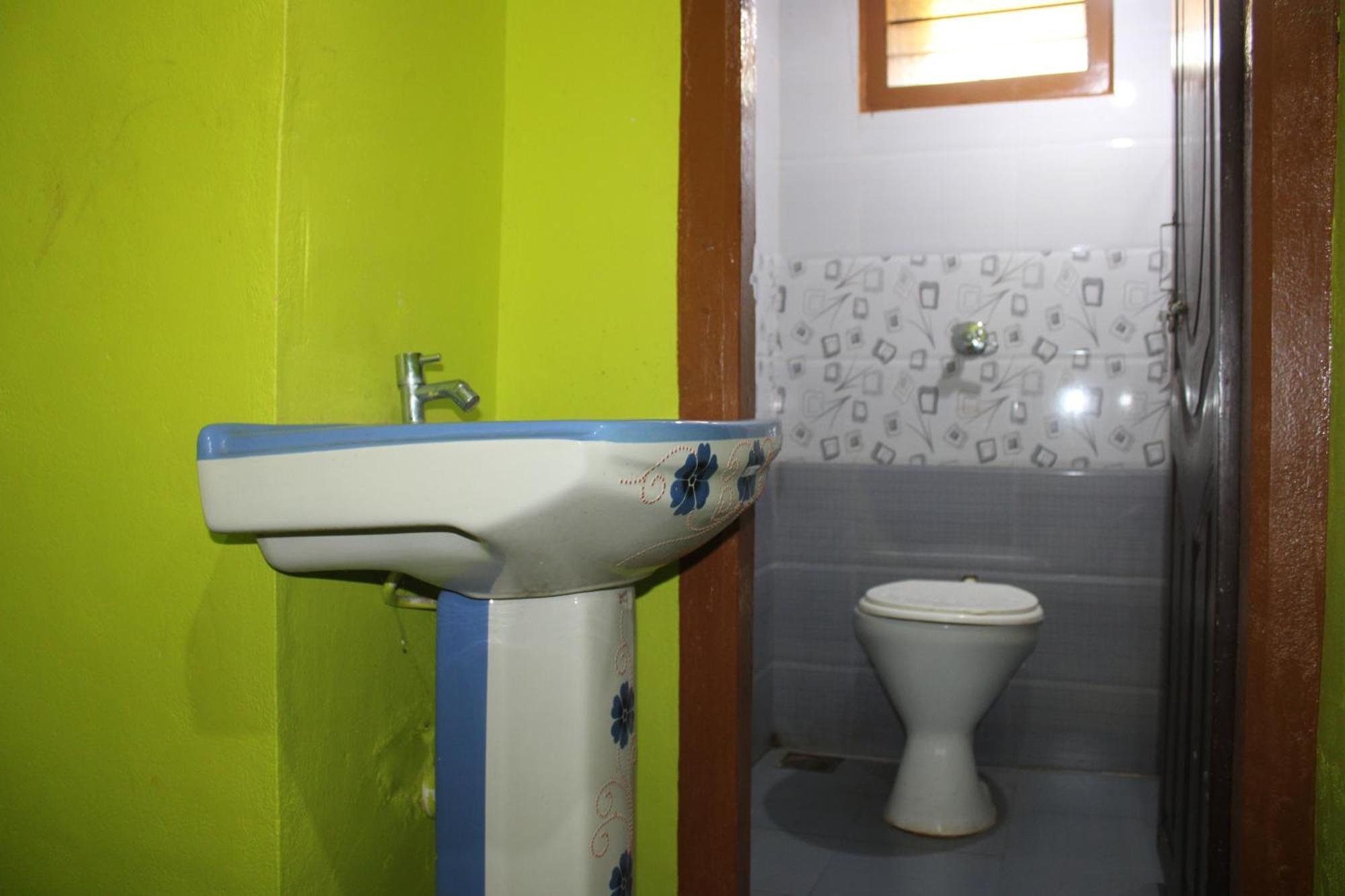 Pallavi Homestay *